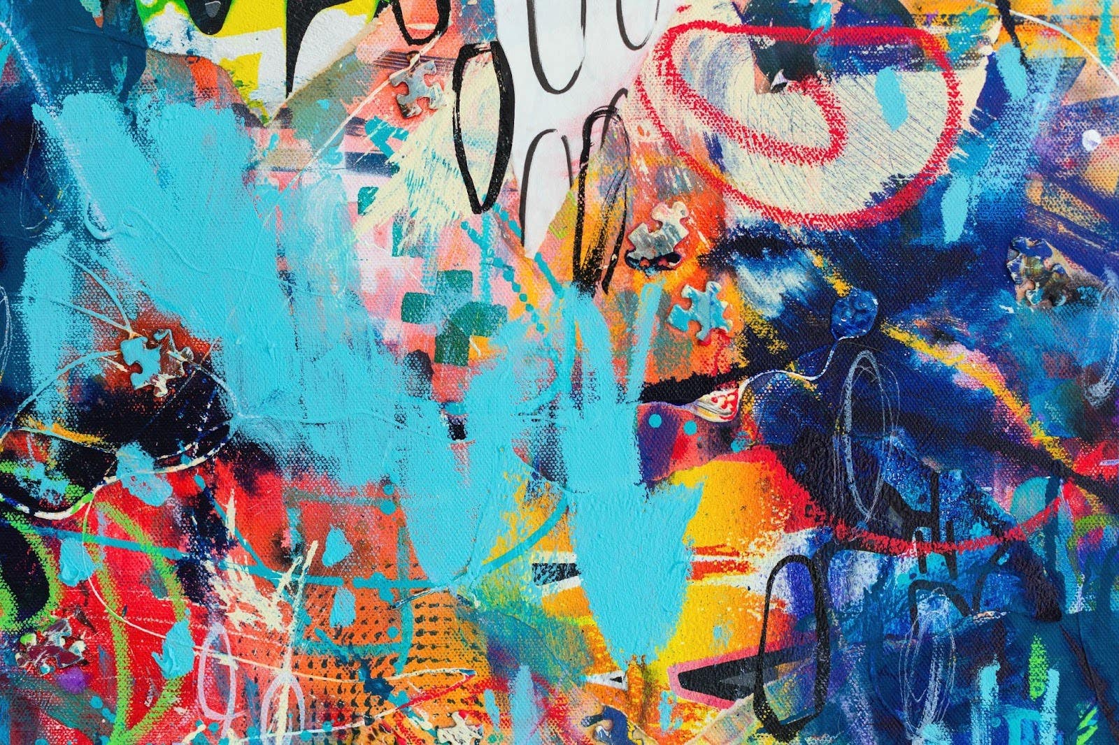 Exploring Mixed Media: How to Combine Watercolours, Ink, and Collage