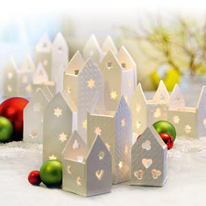 Small Deco Houses