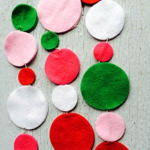 DIY Felt Garland