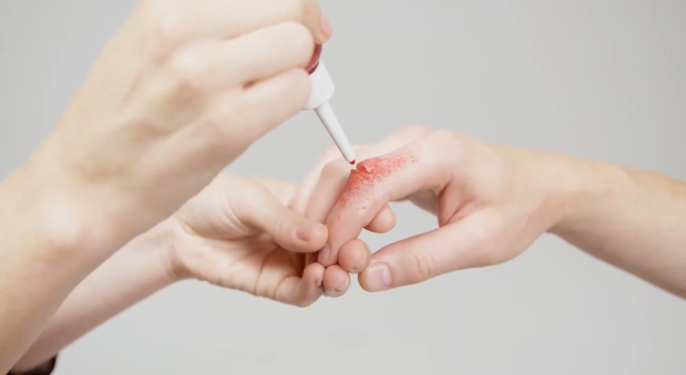 Create and Haunt with Snazaroo Special FX Cut Finger Tutorial