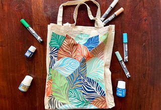 Customise a Tote Bag with Pebeo Setacolor!