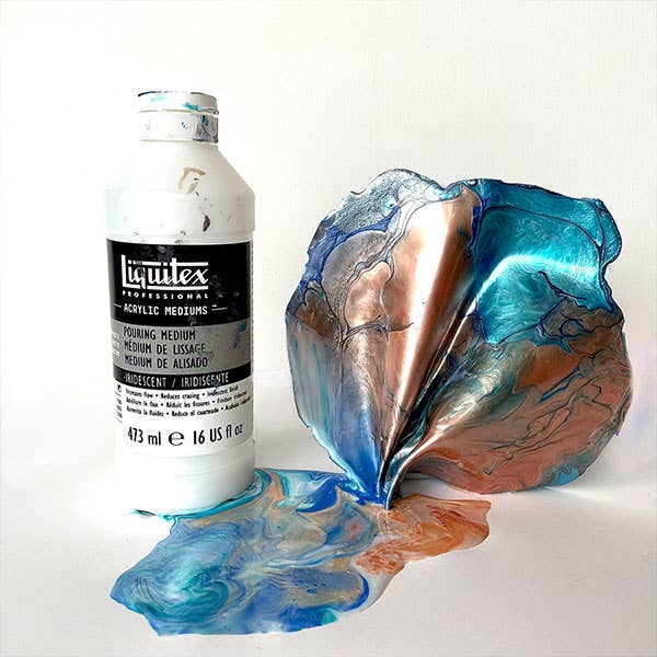 Liquitex Iridescent Pouring Medium 473ml