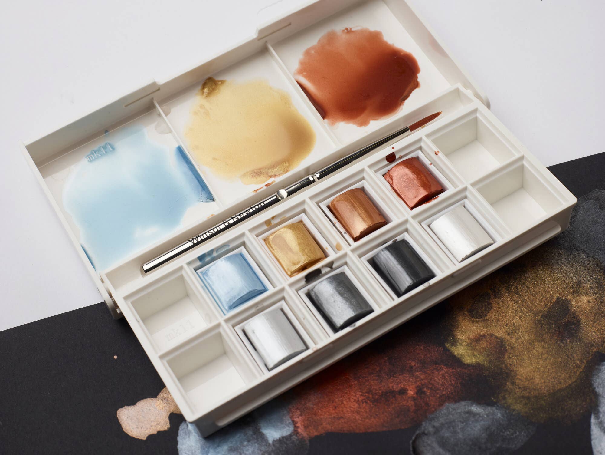 Winsor & Newton Cotman Half Pan Watercolour Metallic Pocket Set