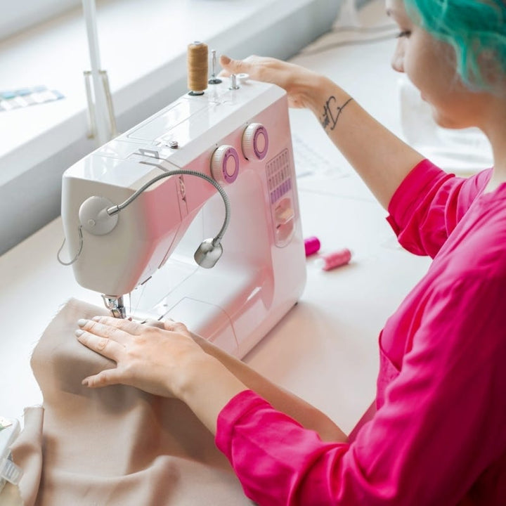 Daylight Sewing Machine Lamp