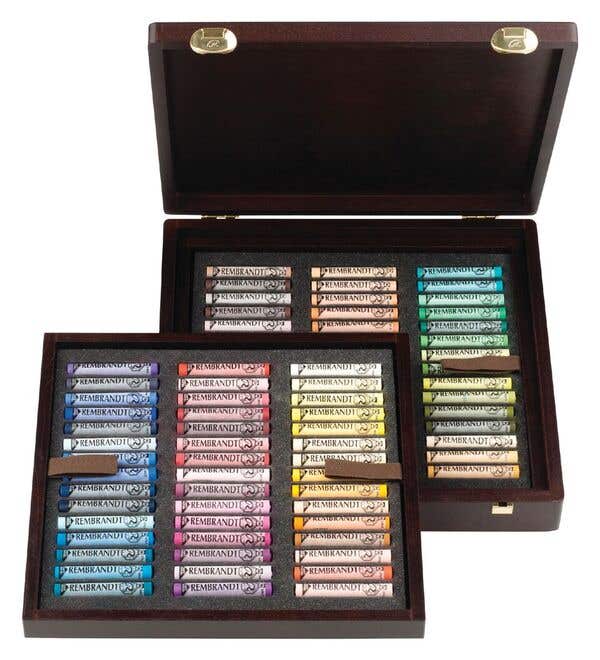 Rembrandt Soft Round Pastel Wooden Box Set