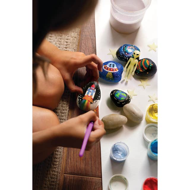4M Kidzmaker Glow In The Dark Space Rock Painting Kit