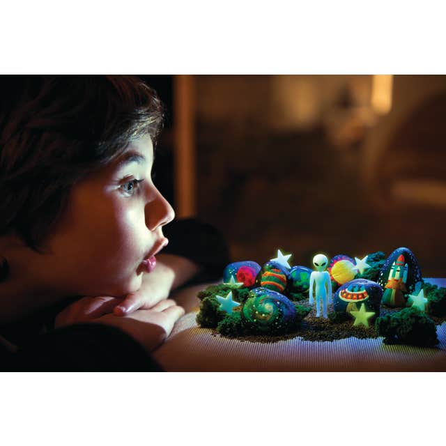 4M Kidzmaker Glow In The Dark Space Rock Painting Kit
