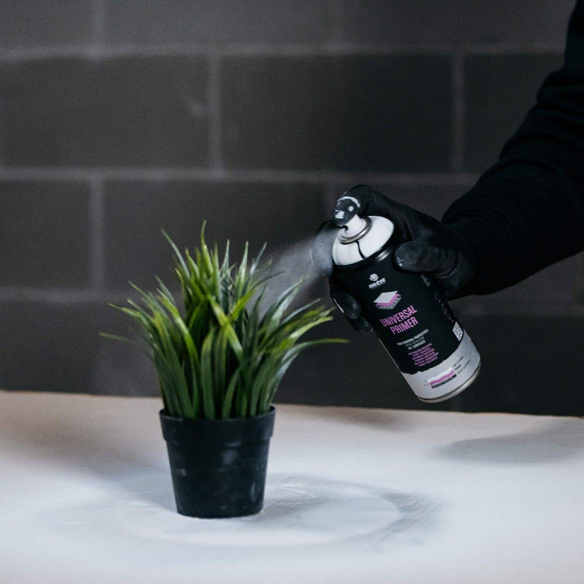 MTN PRO Universal White Primer Spray