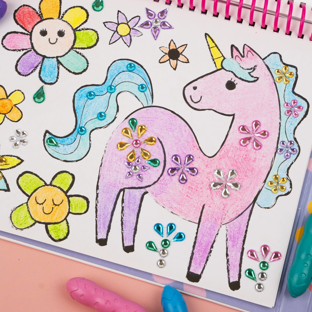 Haku Yoka Art To Go Kit My First Colouring Kit Unicorn Friends