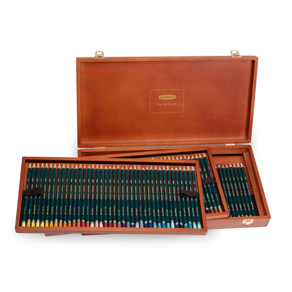 Derwent Artists Wooden Box Set 120