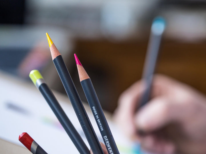 Derwent Procolour Pencil Tin Sets