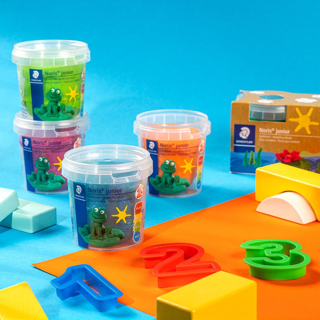 STAEDTLER Noris Junior Modelling Dough Set